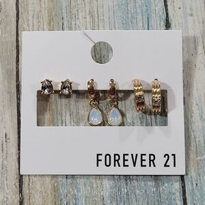 Forever 21 Gold Dainty Earrings